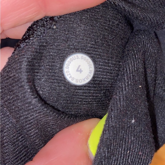 Lulu lemon joggers - Picture 3 of 4